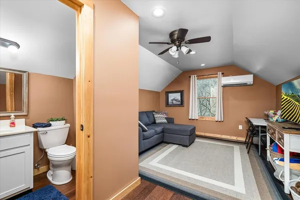 $559,000 | 253 Hiawassee Lane, Celina, TN 38551