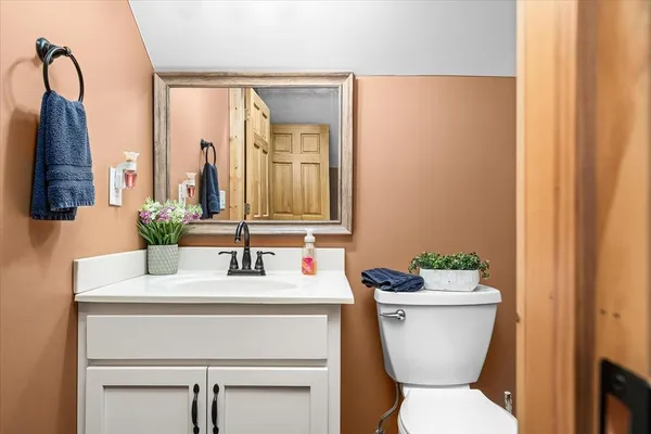 $559,000 | 253 Hiawassee Lane, Celina, TN 38551