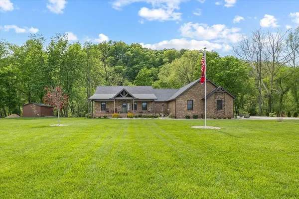 $559,000 | 253 Hiawassee Lane, Celina, TN 38551