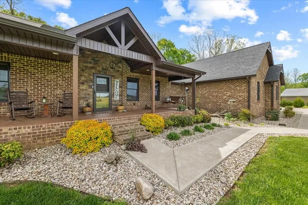 $559,000 | 253 Hiawassee Lane, Celina, TN 38551