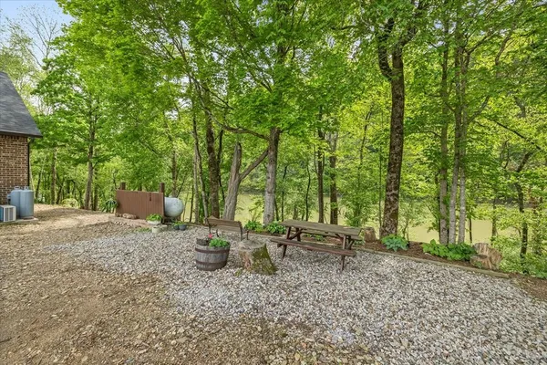 $559,000 | 253 Hiawassee Lane, Celina, TN 38551