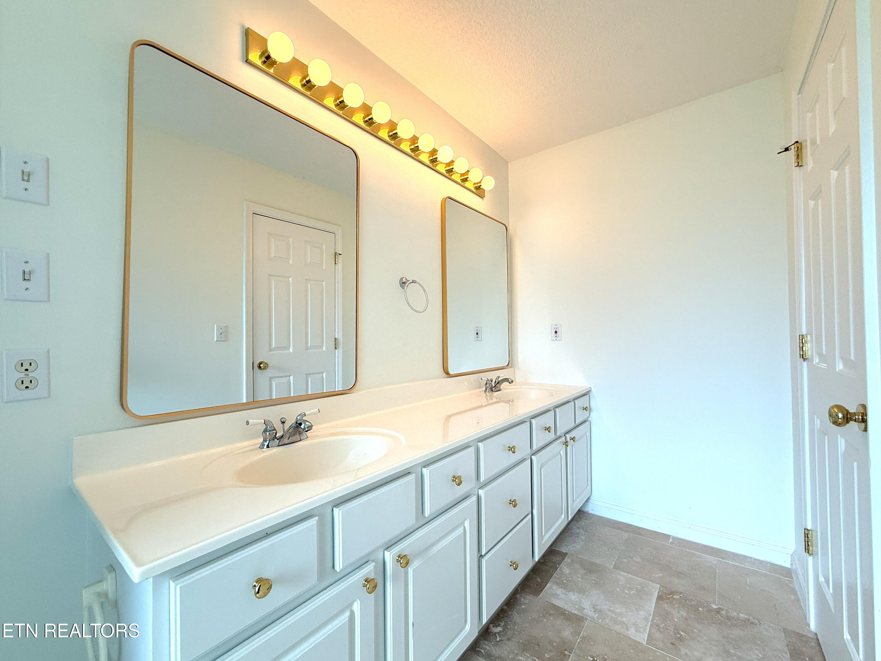 3405 Adams Gate Road Knoxville, TN 37931 - Photo 18 of 28 18