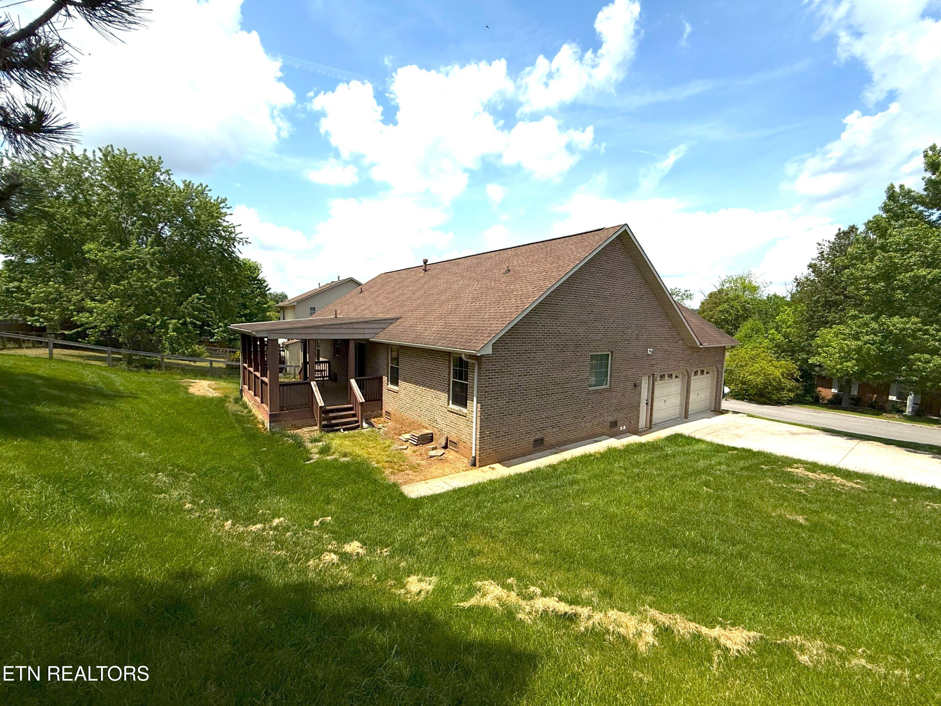 3405 Adams Gate Road Knoxville, TN 37931 - Photo 4 of 28 4