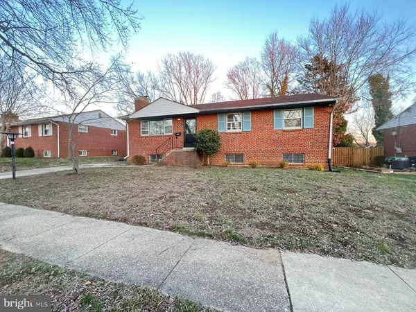 $2,800 | 8102 Carey Branch Drive, Fort Washington, MD 20744
