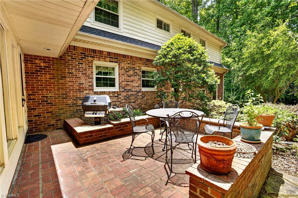 1319 Heathcliff Court High Point, NC 27262 - Photo 43 of 49