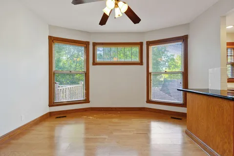 $995,000 | 197 North Kent Street, St. Paul, MN 55102