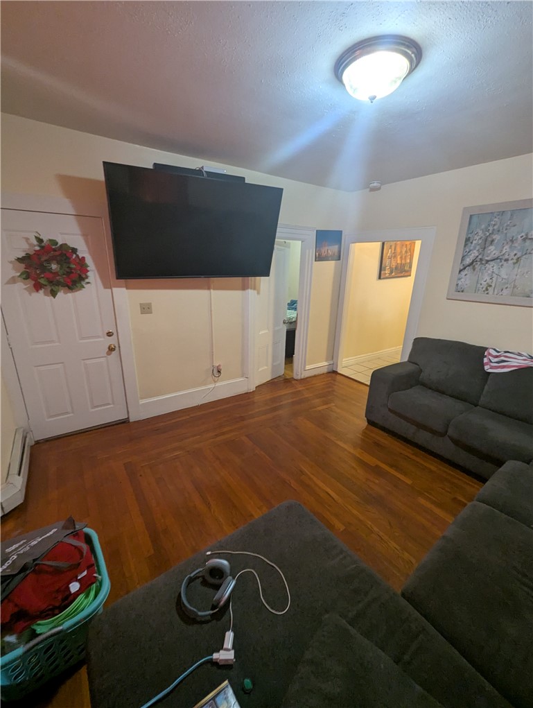 123 Laban Street Providence, RI 02909 - Photo 27 of 42