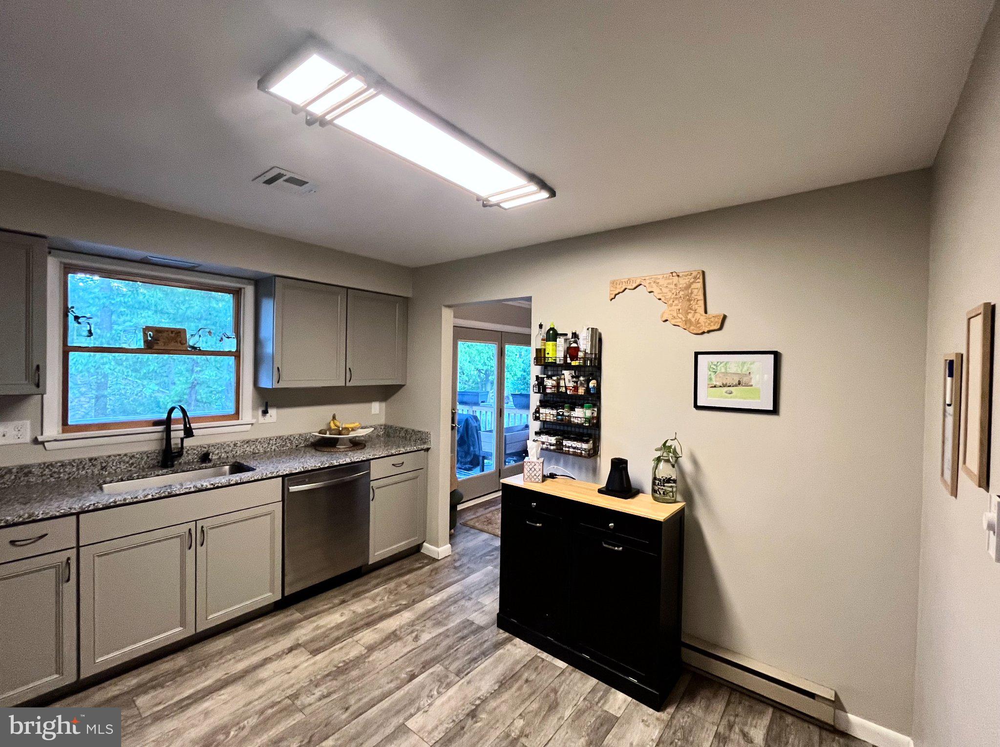 14816 Viewcrest Road Southwest Cumberland, MD 21502 - Photo 12 of 45