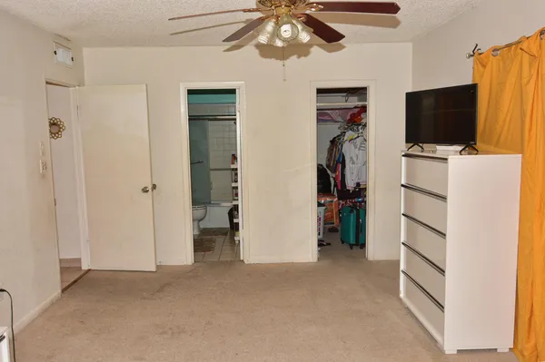 $130,000 | 2050 Oleander Boulevard, Unit 5306, Fort Pierce, FL 34950