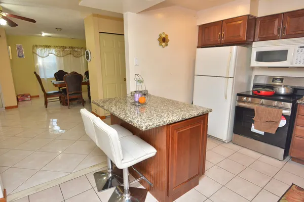 $130,000 | 2050 Oleander Boulevard, Unit 5306, Fort Pierce, FL 34950