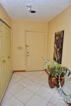 $130,000 | 2050 Oleander Boulevard, Unit 5306, Fort Pierce, FL 34950