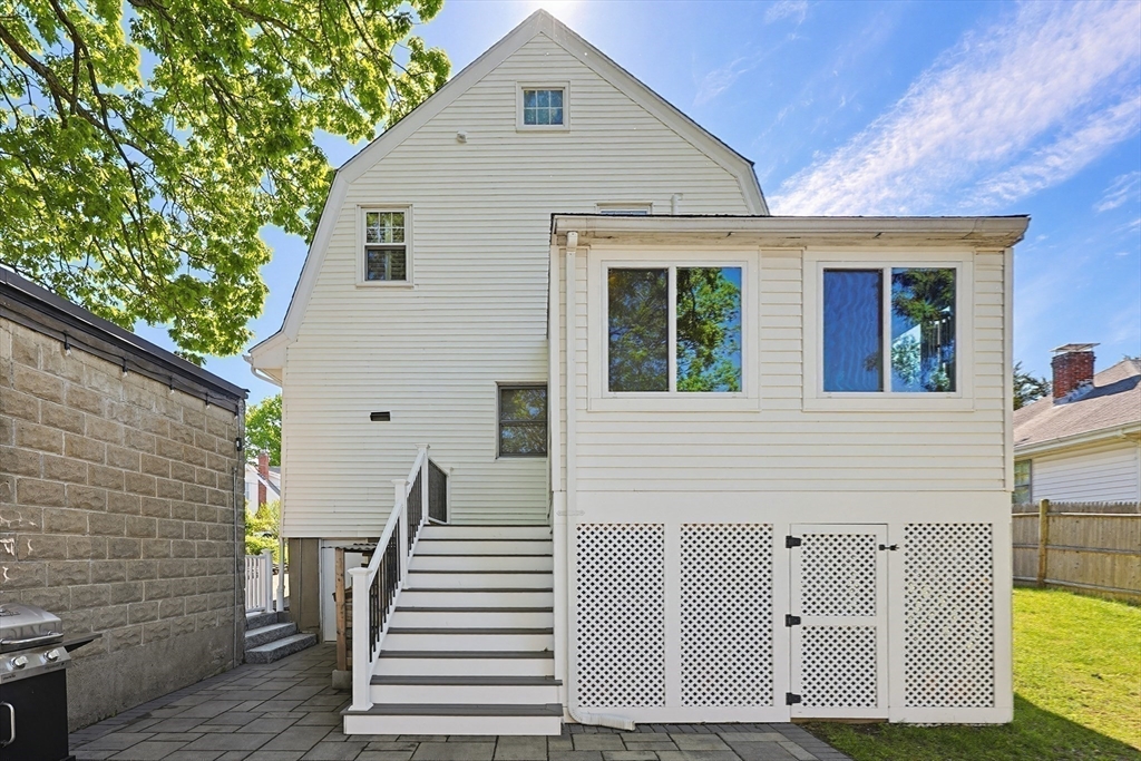 9 Commonwealth Avenue Dedham, MA 02026 - Photo 29 of 37