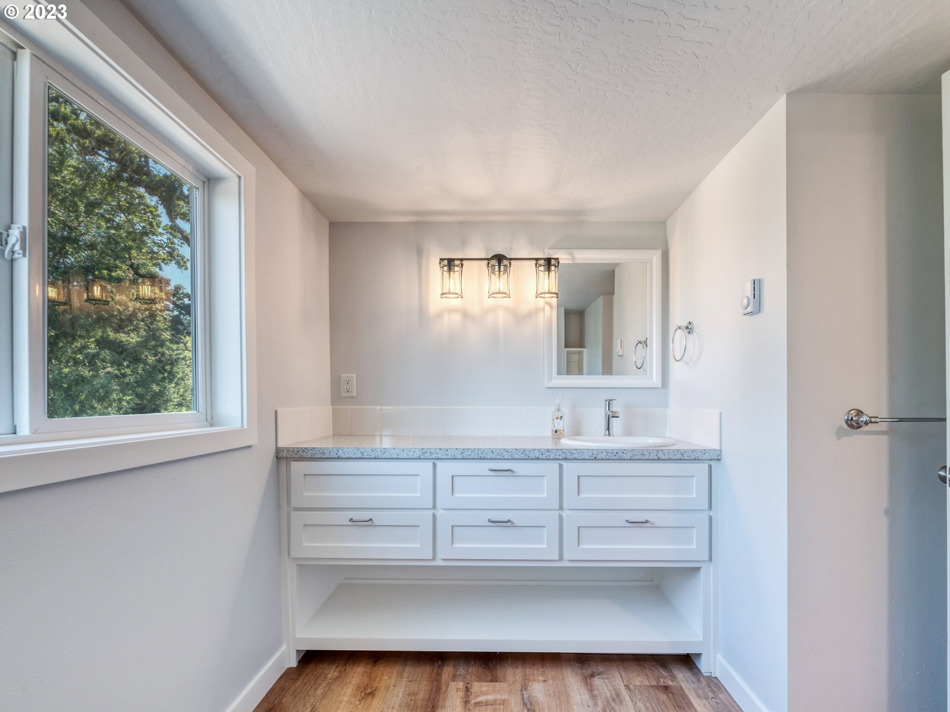 2285 City View Street Eugene, OR 97405 - Photo 40 of 47