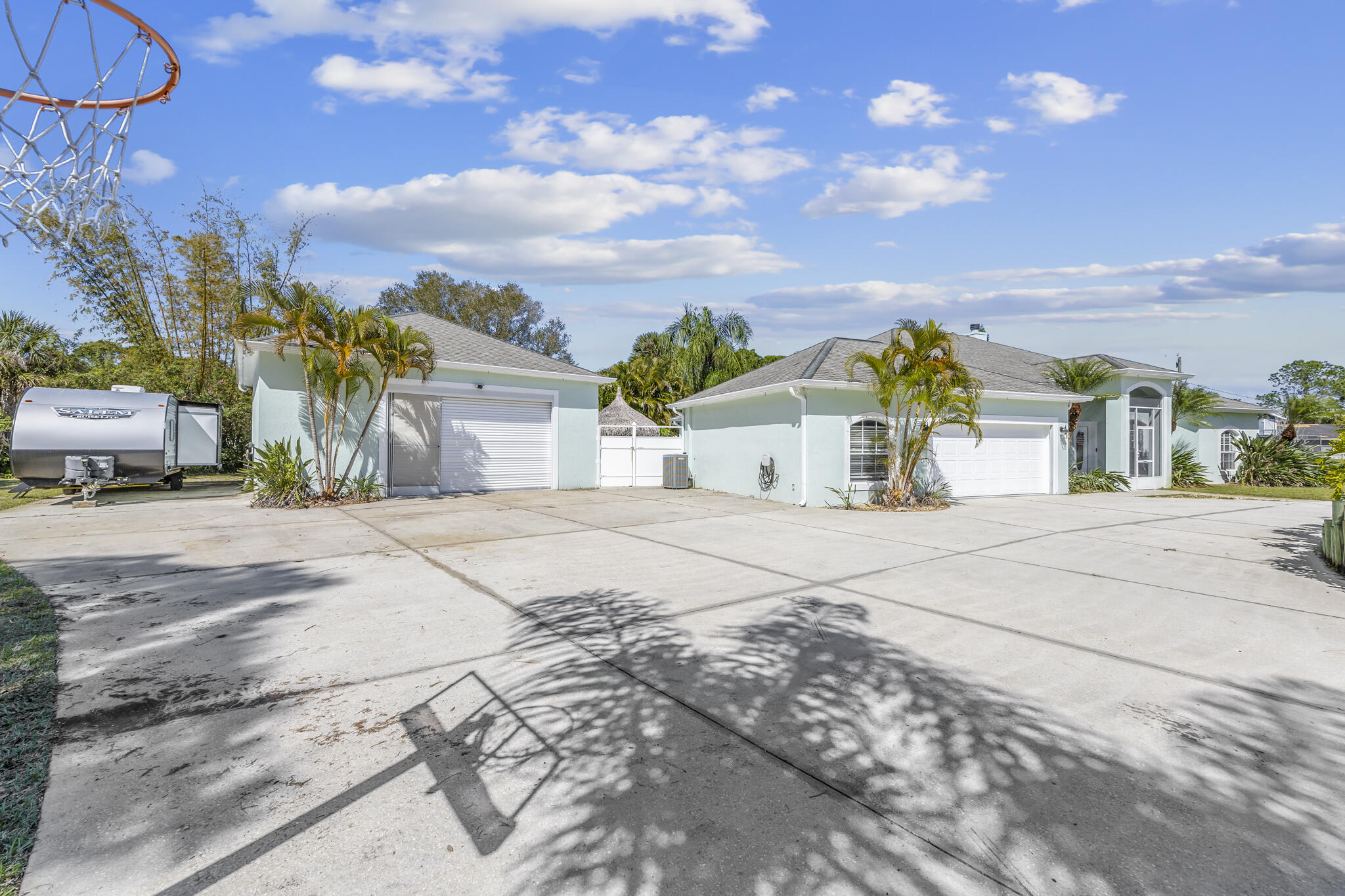 299 Hearth St Southwest