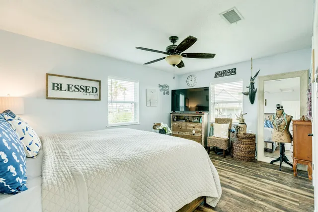 $649,900 | 123 Pieces Of 8, Freeport, TX 77541