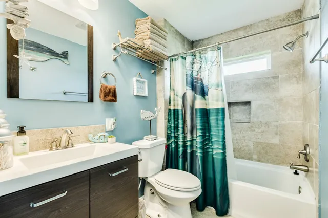 $649,900 | 123 Pieces Of 8, Freeport, TX 77541