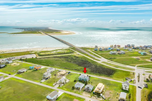 $649,900 | 123 Pieces Of 8, Freeport, TX 77541