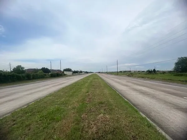 $2,200,000 | 0 County Road 48, Manvel, TX 77578