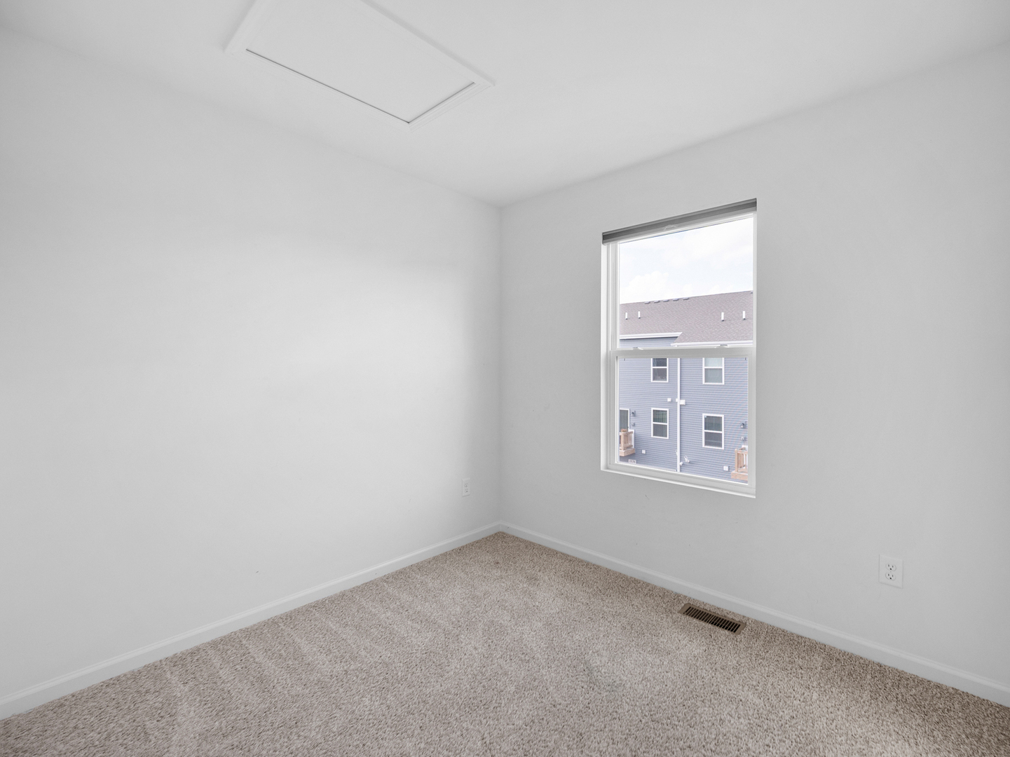 1533 Yosemite Way Pingree Grove, IL 60140 - Photo 11 of 17 an empty room with windows