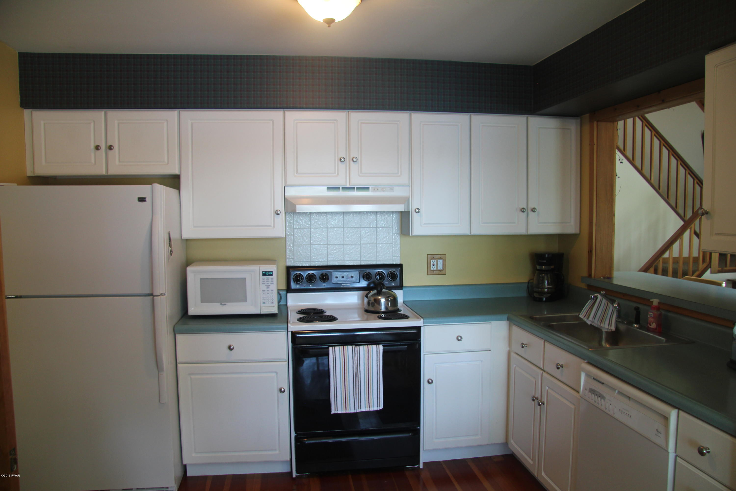 3117 Wrighter Lake Road Thompson, PA 18465 - Photo 18 of 23 Kitchen