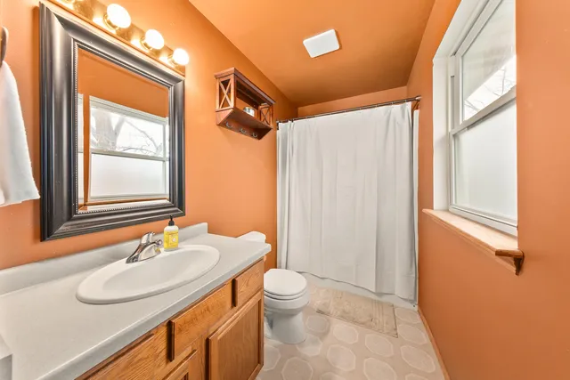 $374,900 | 275 Dean Road, Belgium, WI 53004