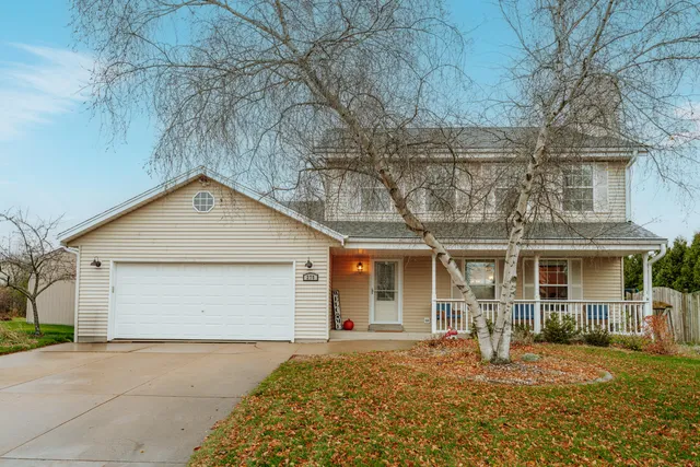 $374,900 | 275 Dean Road, Belgium, WI 53004