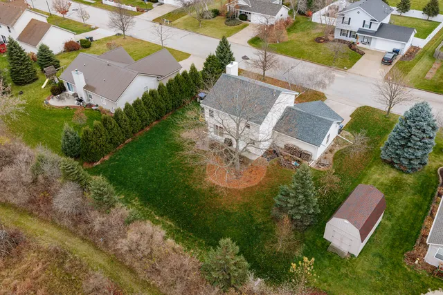 $374,900 | 275 Dean Road, Belgium, WI 53004