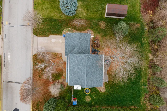 $374,900 | 275 Dean Road, Belgium, WI 53004