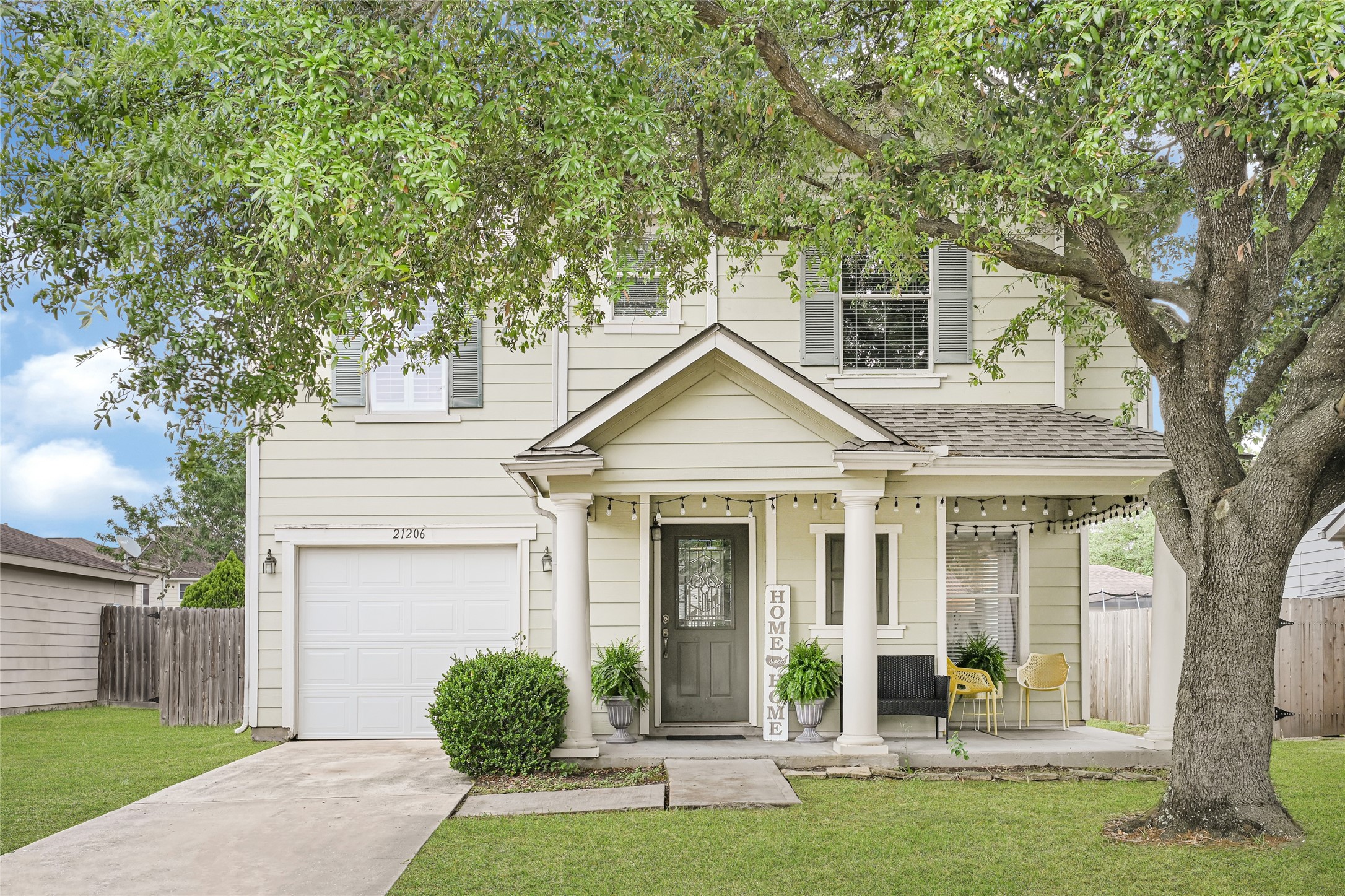 21206 Fire Wind Court Spring, TX 77379 - Photo 2 of 31