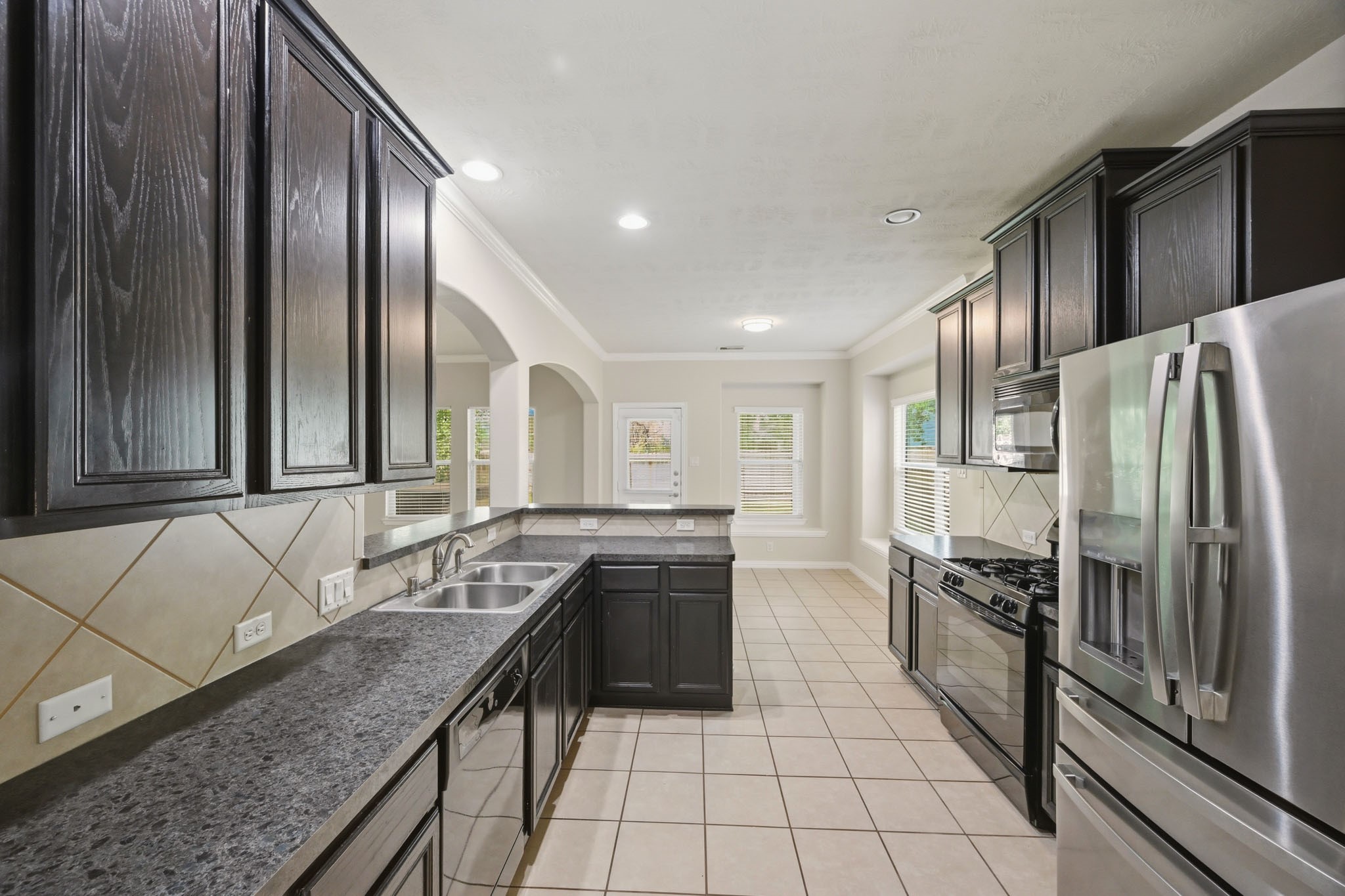 25615 Crisp Spring Lane Spring, TX 77373 - Photo 18 of 42