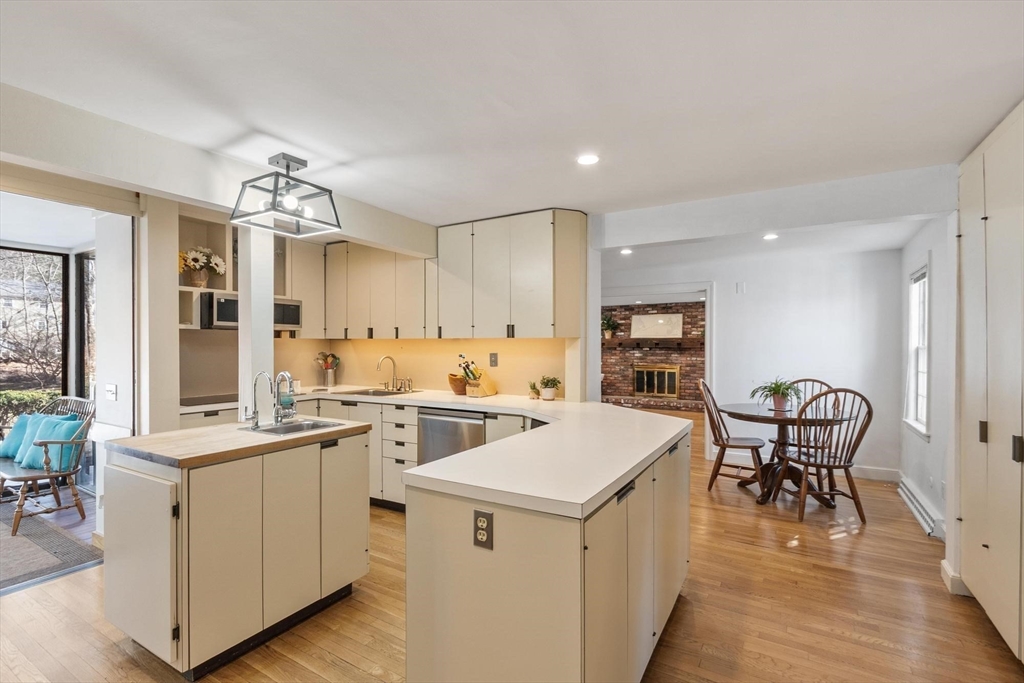 96 Mossman Road Sudbury, MA 01776 - Photo 11 of 42