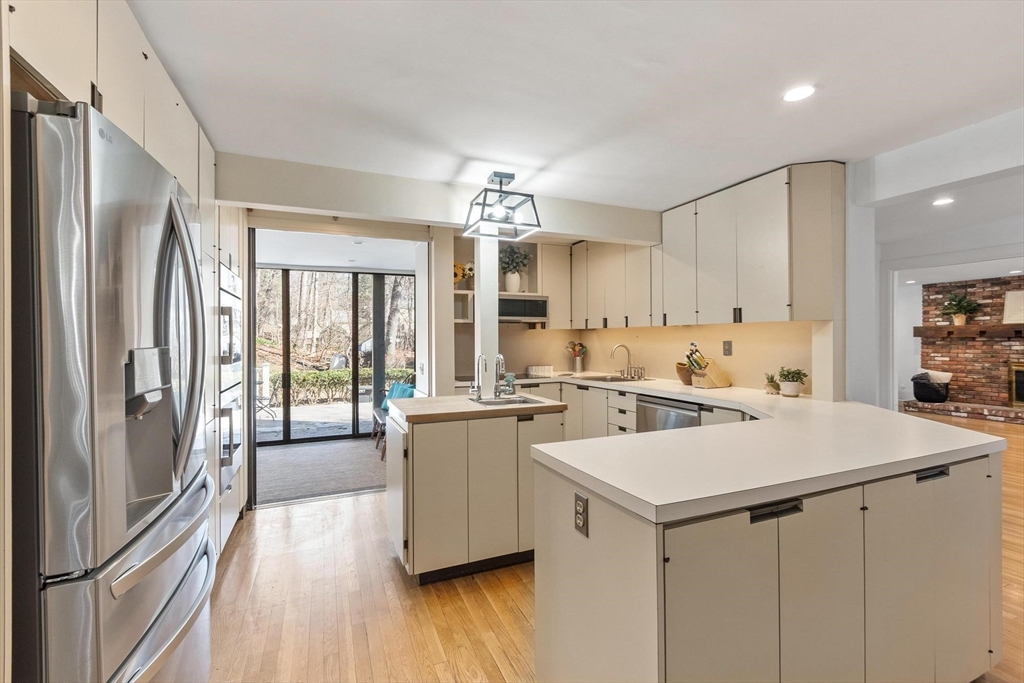 96 Mossman Road Sudbury, MA 01776 - Photo 10 of 42