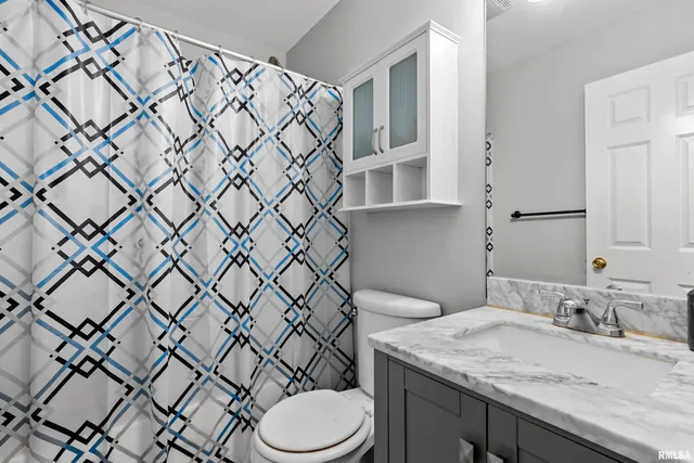 $293,500 | 2407 West Miners Drive, Dunlap, IL 61525