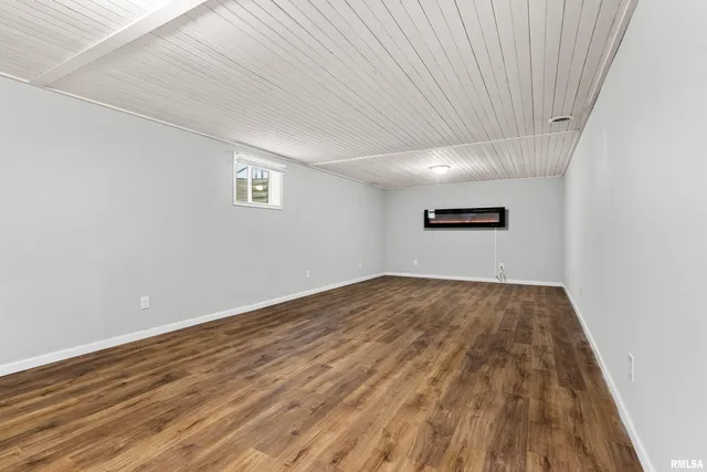 $293,500 | 2407 West Miners Drive, Dunlap, IL 61525