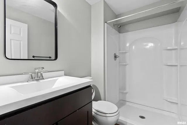 $293,500 | 2407 West Miners Drive, Dunlap, IL 61525