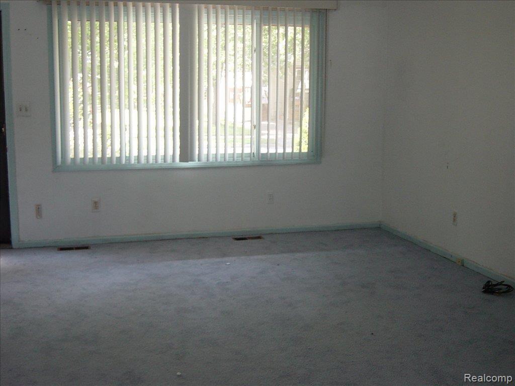 17992 Reed Street Melvindale, MI 48122 - Photo 9 of 18 17992 REED MELVINDALE 006