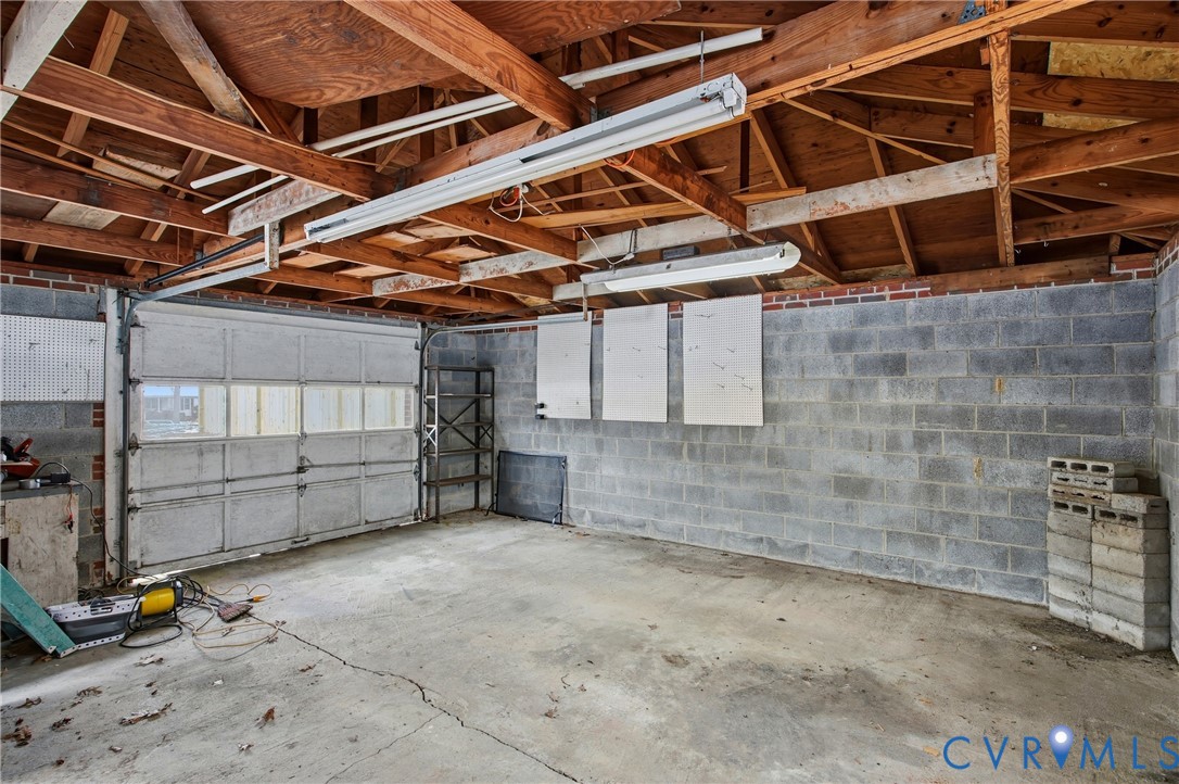 3225 Lakewood Road Glen Allen, VA 23060 - Photo 31 of 43 a view of empty room with wooden ceiling