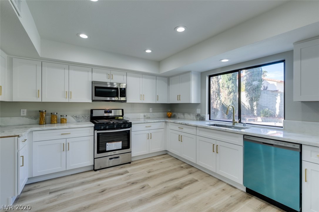 6652 Vigo Road Las Vegas, NV 89146 - Photo 29 of 49 Gallery Image 29
