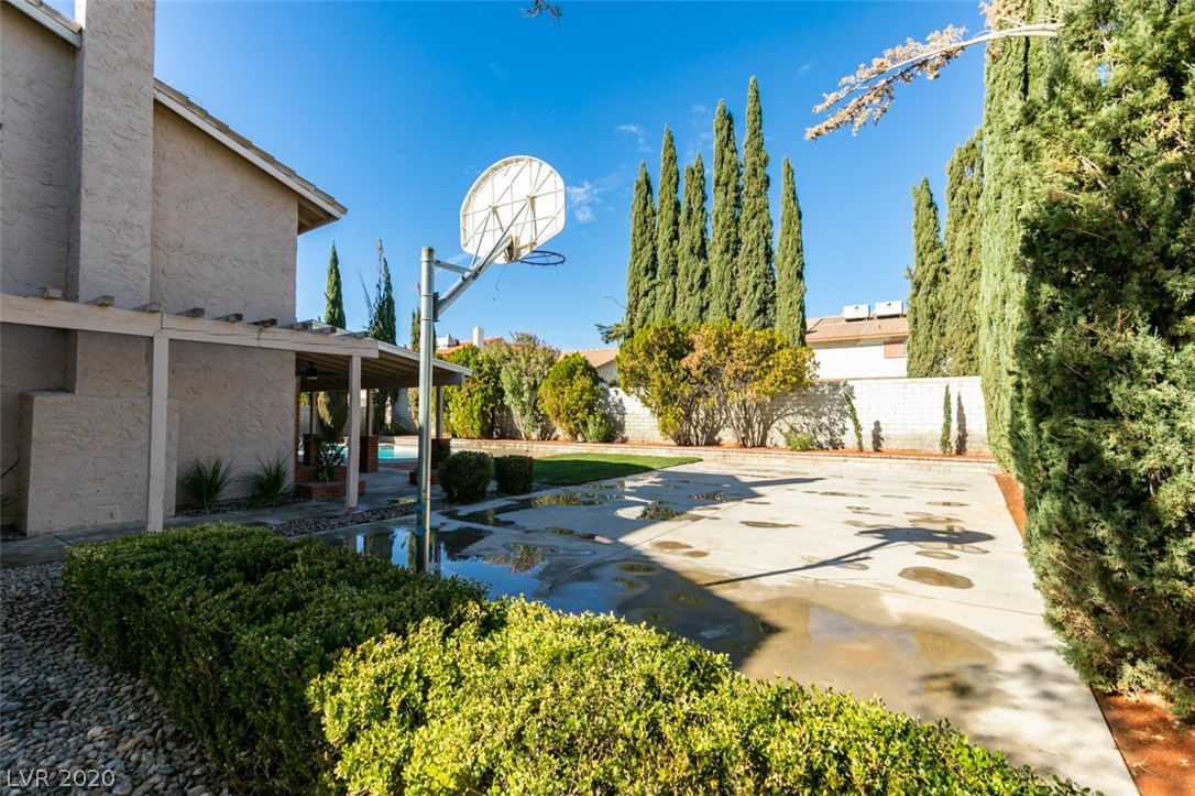 6652 Vigo Road Las Vegas, NV 89146 - Photo 45 of 49 Gallery Image 45