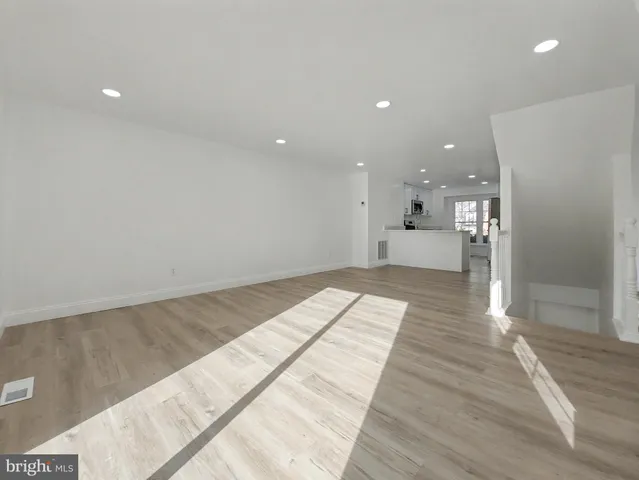 $475,000 | 8500 Hawk Run Terrace, Montgomery Village, MD 20886