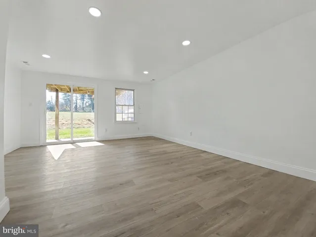 $475,000 | 8500 Hawk Run Terrace, Montgomery Village, MD 20886