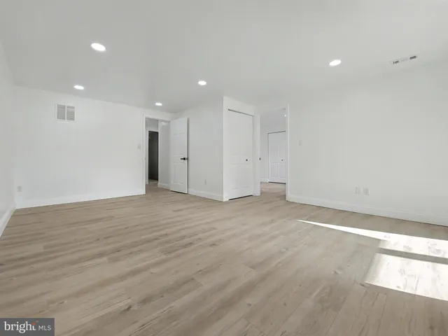 $475,000 | 8500 Hawk Run Terrace, Montgomery Village, MD 20886