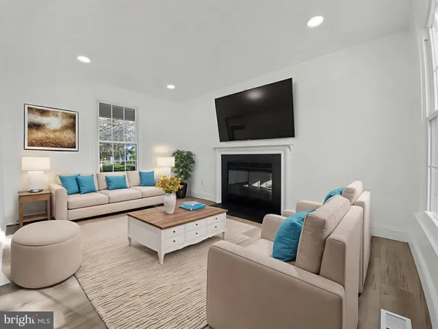 $475,000 | 8500 Hawk Run Terrace, Montgomery Village, MD 20886