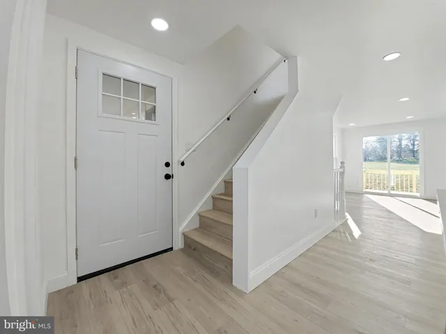 $475,000 | 8500 Hawk Run Terrace, Montgomery Village, MD 20886