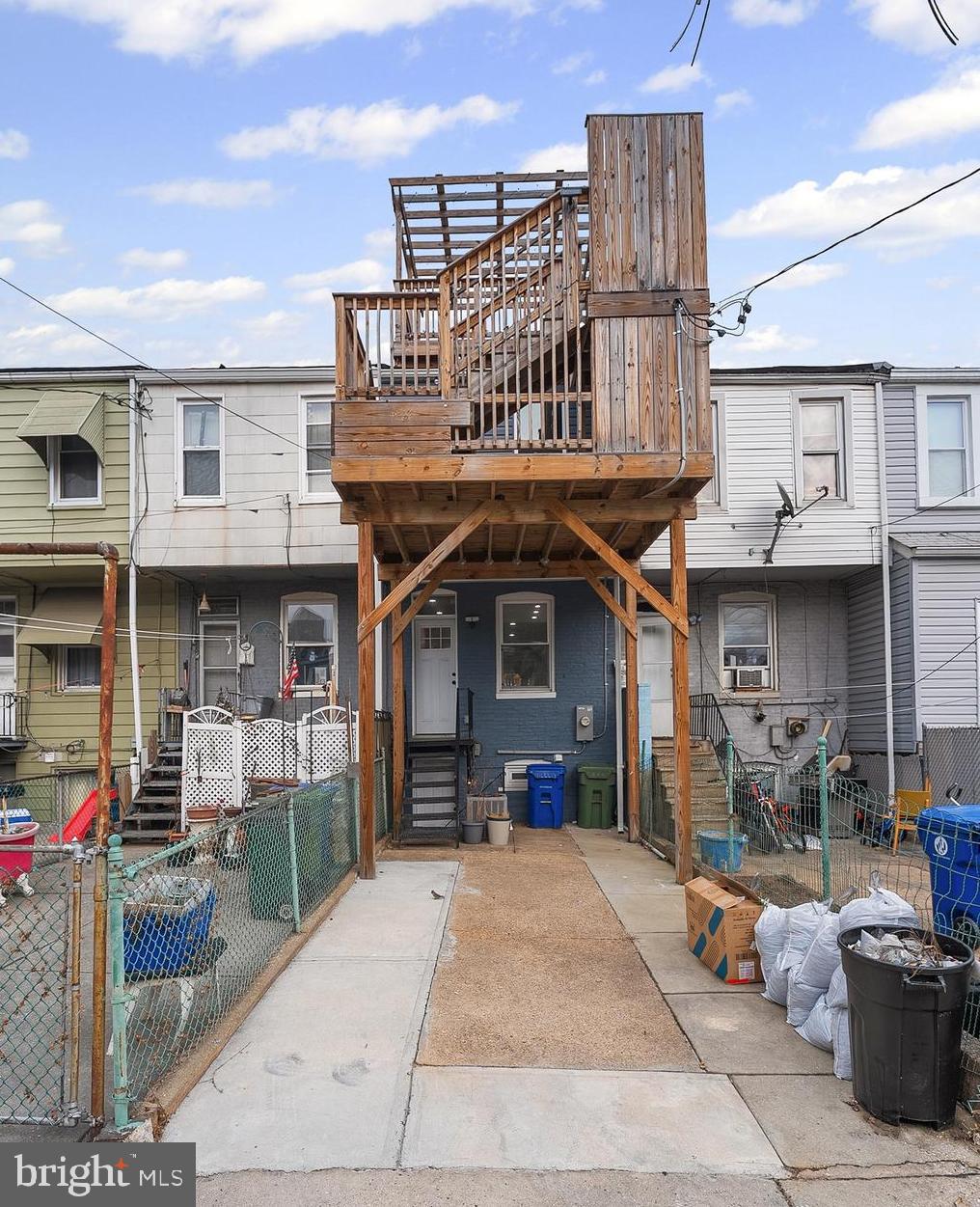 632 South Macon Street Baltimore, MD 21224 - Photo 20 of 20 a view of a building with sitting area