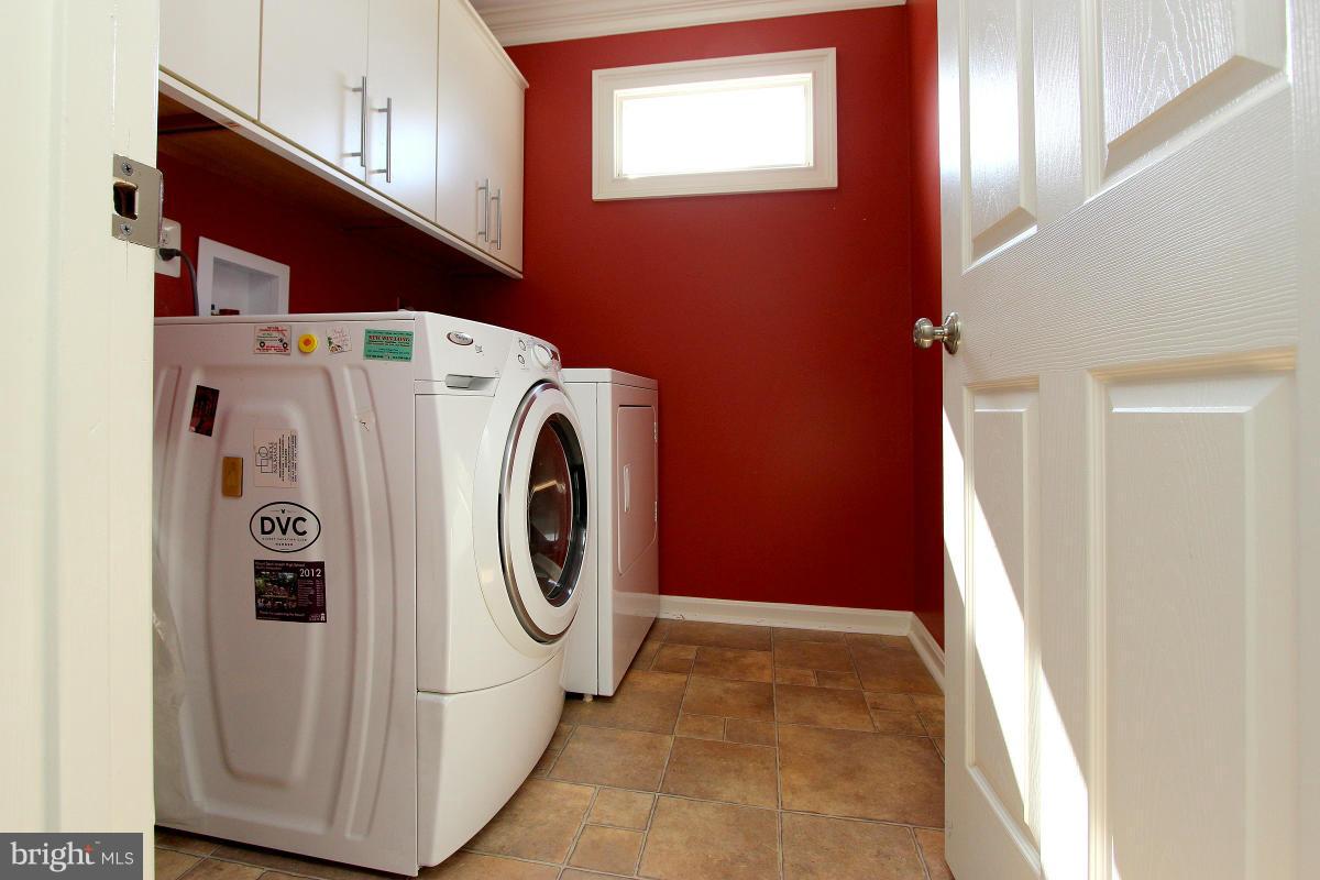 4595 Ridge Road Mount Airy, MD 21771 - Photo 12 of 30 Interior (General)