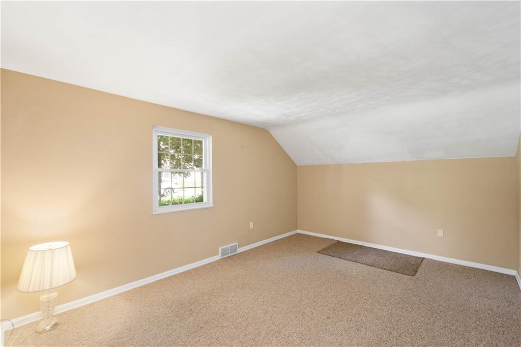 159 North Jamestown Road Coraopolis, PA 15108 - Photo 16 of 25 Gallery Image 16
