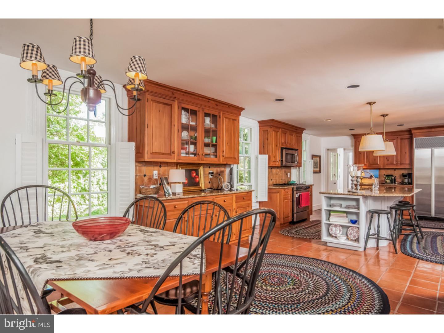 614 Warwick Road Barrington, NJ 08033 - Photo 9 of 25