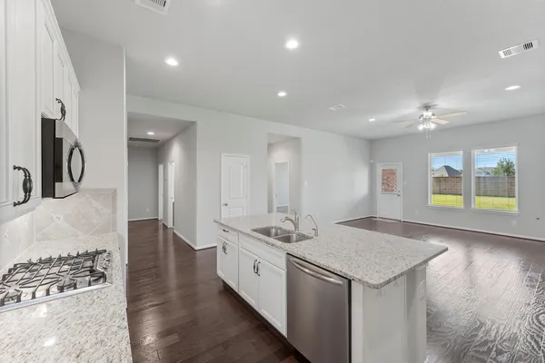 $429,990 | 12043 Talmadge Reach Drive, Humble, TX 77346