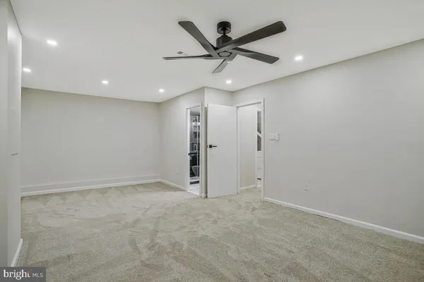 $3,000 | 18740 Pier Point Place, Gaithersburg, MD 20886